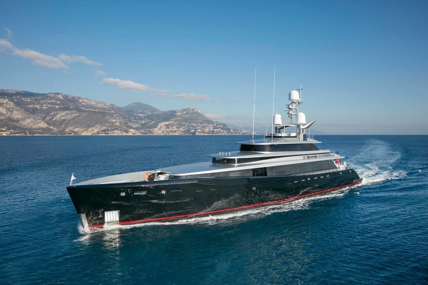 Yacht LADY VICTORIA, Feadship CHARTERWORLD Luxury Superyacht Charters